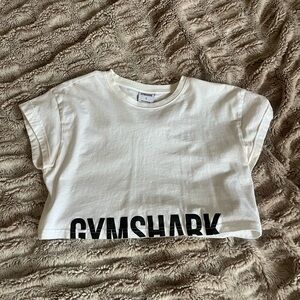 Gymshark cropped tee